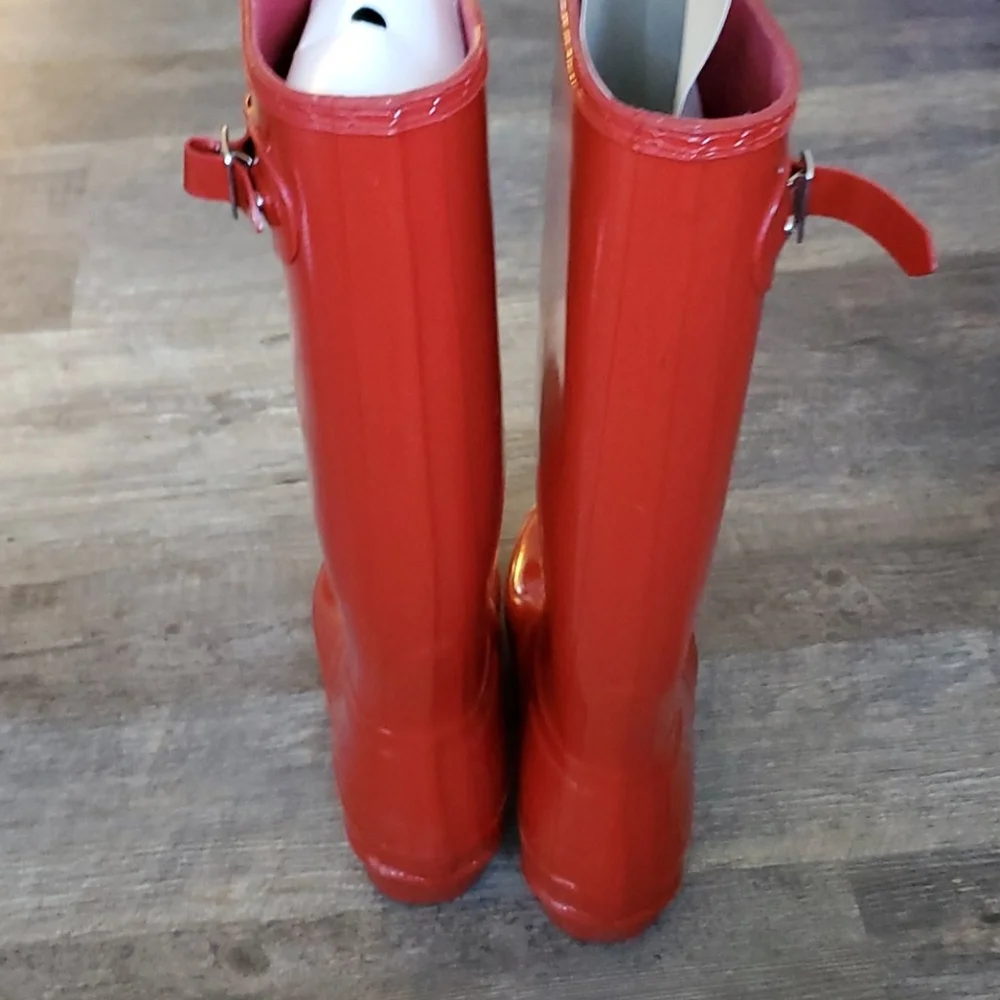 Hunter Red Women's Winter & Rain Boots - Picture 2 of 2